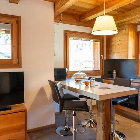 La Stalla Apartment *