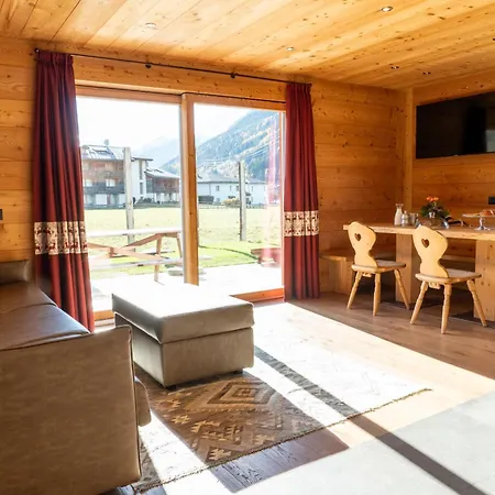 La Stalla Apartment *